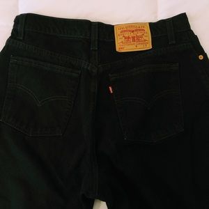 550 Levi Black Jeans
